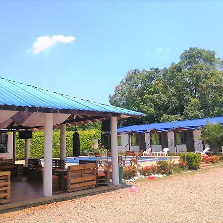 Cabanas El Saman Villavicencio Апиай Экстерьер фото