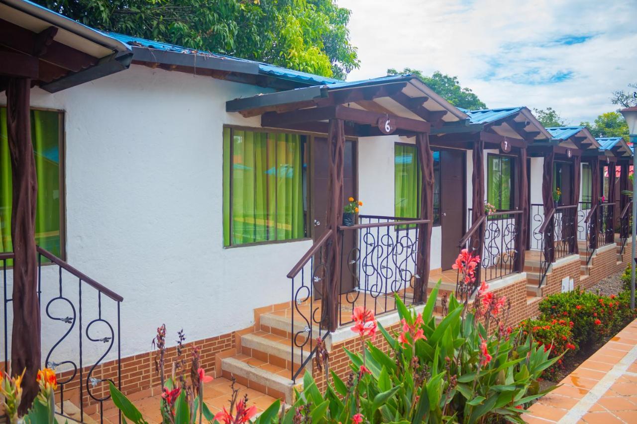 Cabanas El Saman Villavicencio Апиай Экстерьер фото